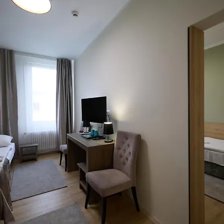 Отель Laterum 3*