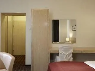 Laterum Hotel